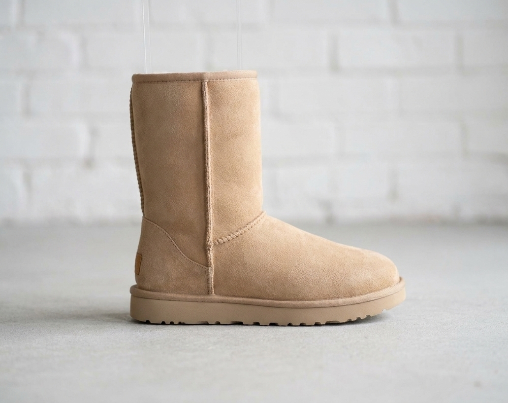 NEW UGG women's classic short ii boot in sand